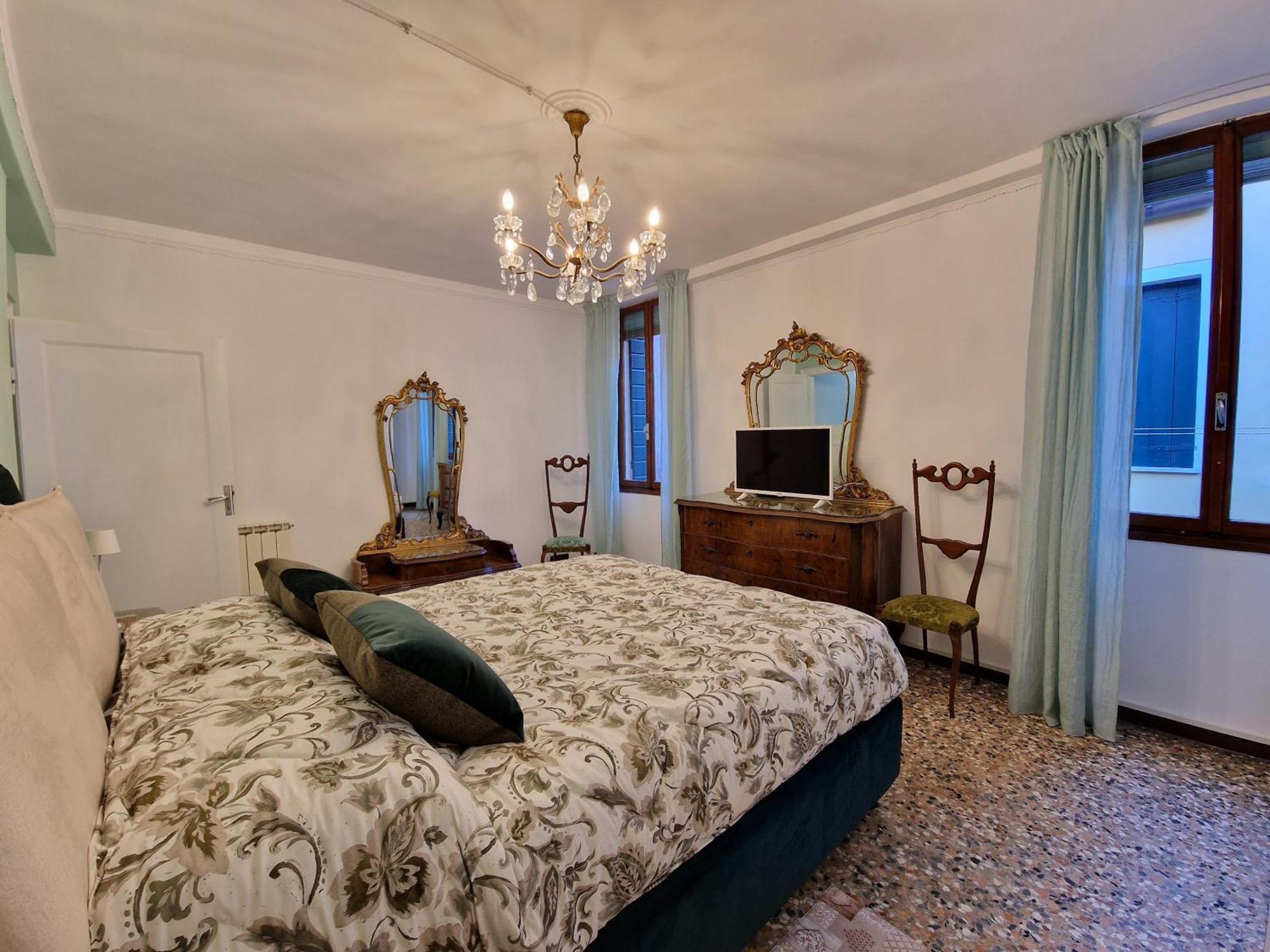 Veneziacentopercento La Forcola Apartment, Next To Rialto Bridge 外观 照片